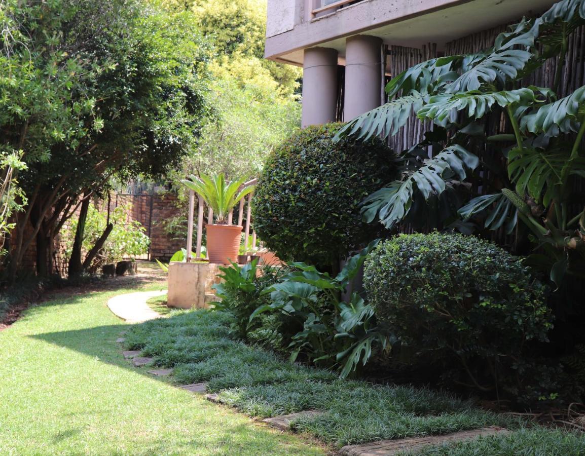 Green Scape Flatlet Pretoria Exterior photo